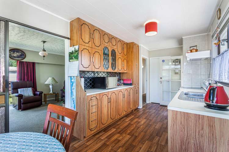 11 Newland Grove Henderson_6