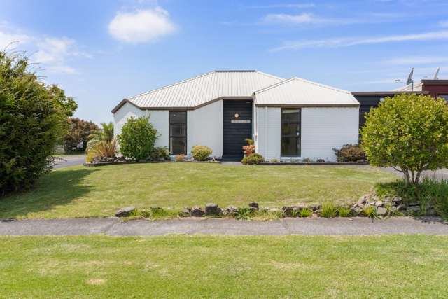 105 Everitt Crescent Whangamata_3