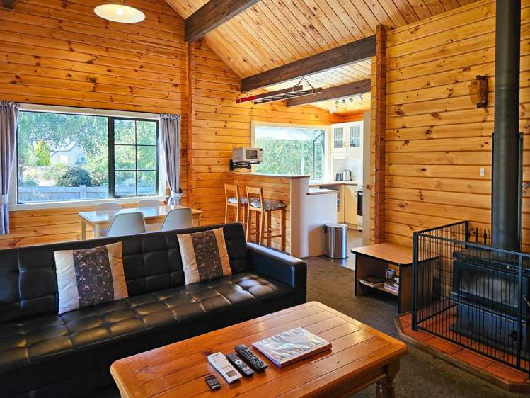 21 Aorangi Crescent Lake Tekapo_13