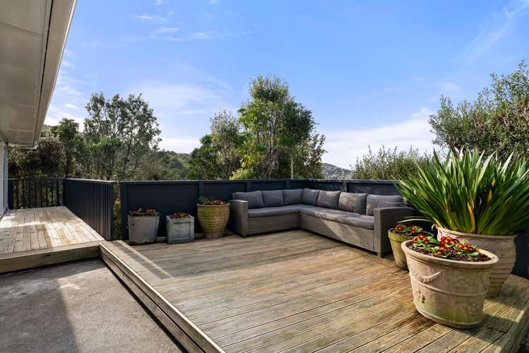 16 Doris Gordon Crescent Crofton Downs_8