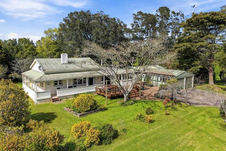 2059 State Highway 16 Helensville_22