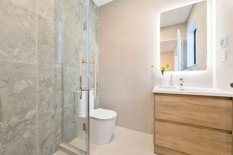 18 & 18a Katote Avenue Swanson_40
