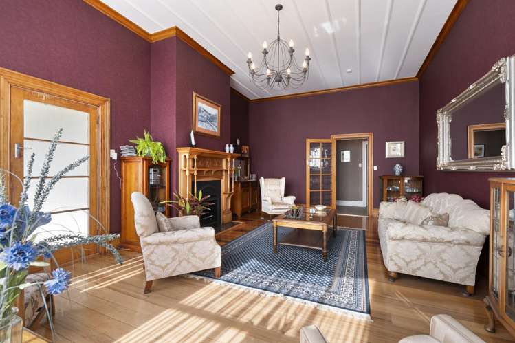 19 Johnson Street Bulls_15