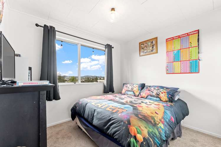 44 Amorino Drive Red Beach_15