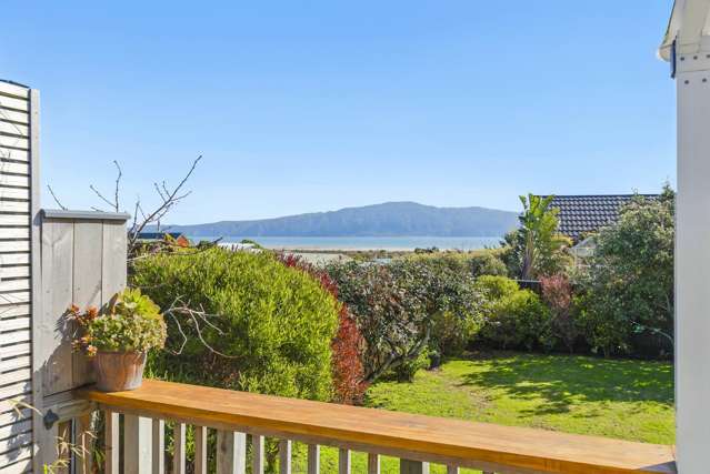 42 Hicks Crescent Waikanae Beach_4
