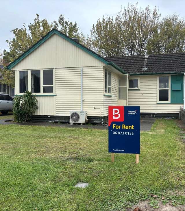 Two bedroom home in Camberley