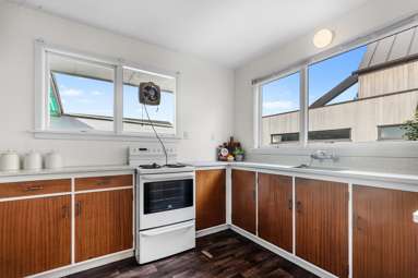 1/41 Darvel Street_2