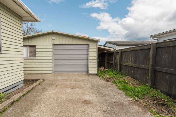 19 Pollen Street Kawerau_14