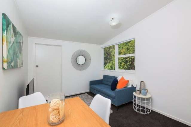 8/9 Don Croot Street Morningside_2