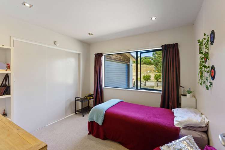 24 Raukawa Road Peka Peka_10