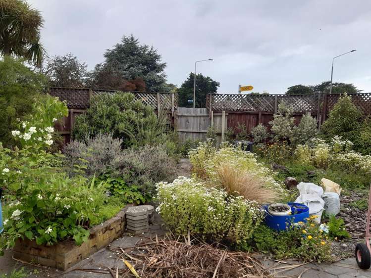 726 Ferry Road Woolston_9