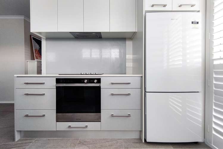 9 Arthur Rolfe Lane Swanson_6