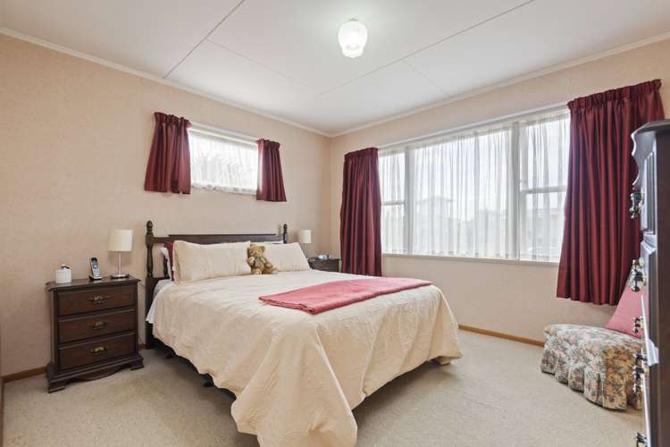 10 Ellesmere Crescent Highbury_8