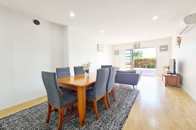 11 Rosewell Crescent Flat Bush_3