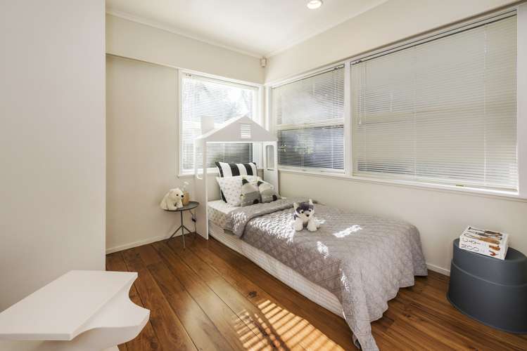 44 Clarence Road Northcote Point_16