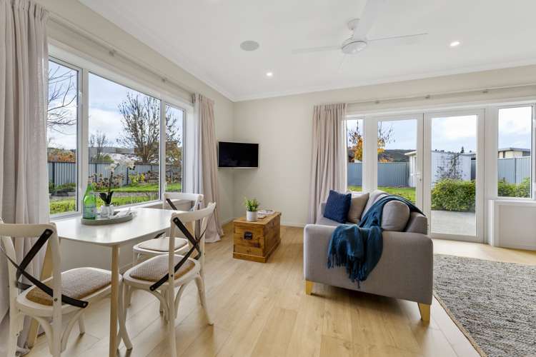 33 Chandler Crescent Clyde_15