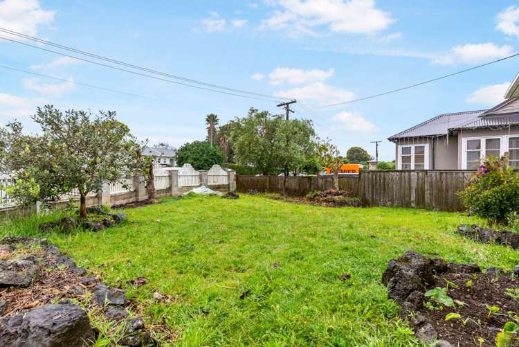 12 Hulse Avenue Sandringham_15