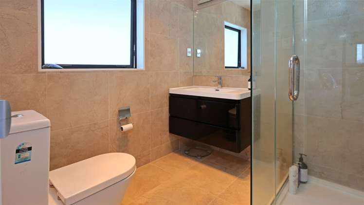 34 Platinum Rise Ranui_10