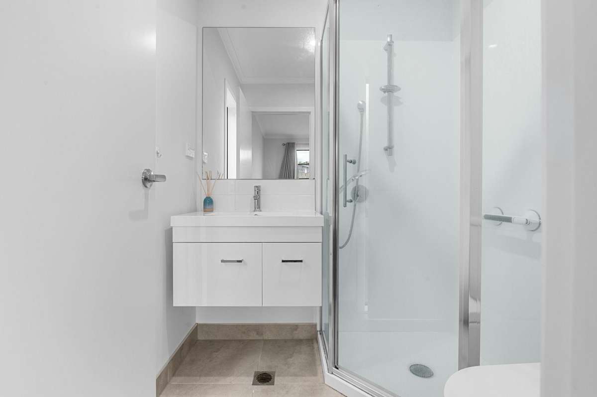 80 Sylvester Crescent_5