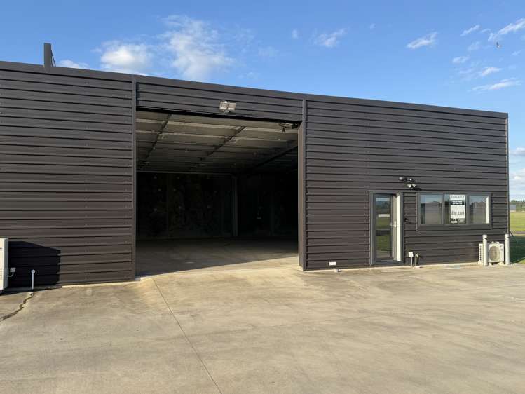 4/145 Ingram Road Rukuhia_3