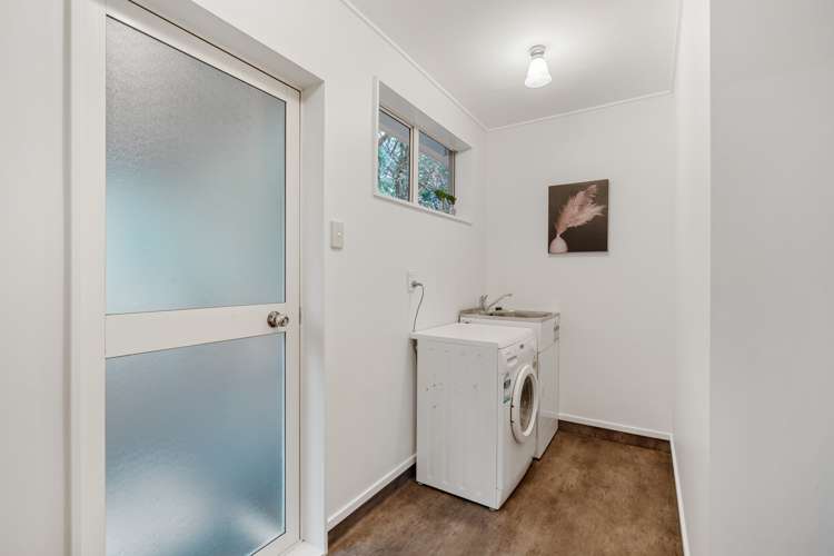 1 Elizabeth Avenue East Taieri_16