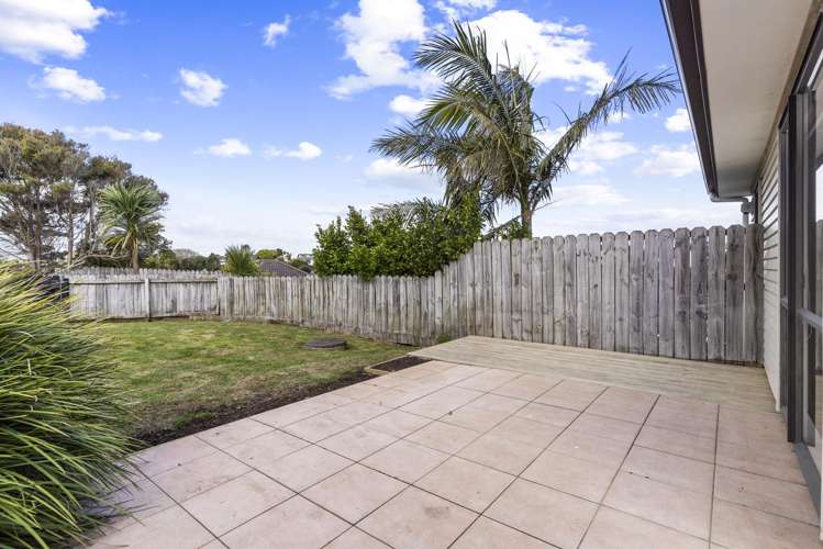 28 Toomer Place Beachlands_11