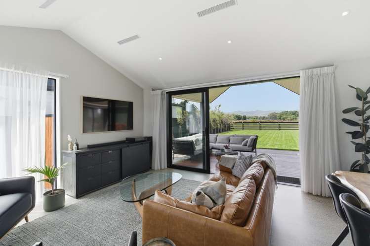 35 Frank Ernest Crescent Prebbleton_12