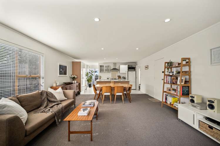 98 Huia Road Point Chevalier_18