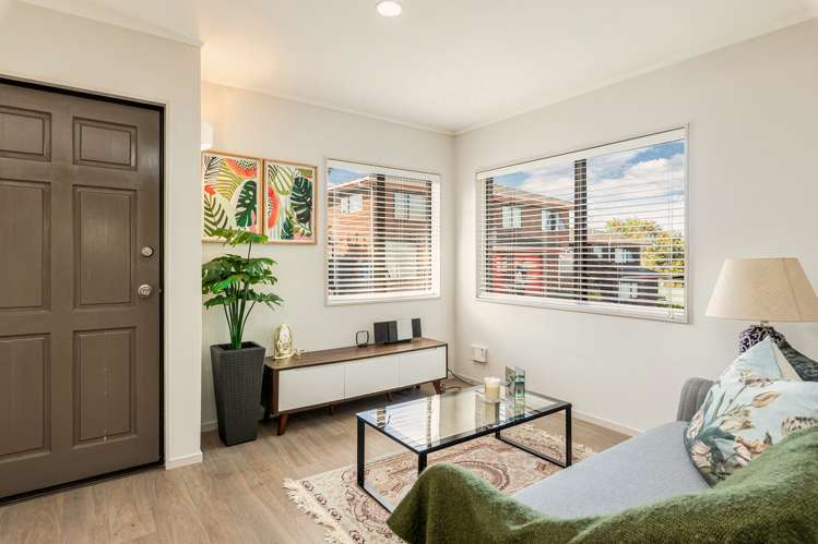 3/24 Blockhouse Bay Road Avondale_2