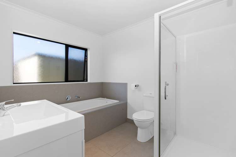 24 Sirius Crescent Rototuna North_16