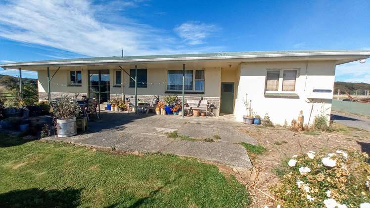 111 Clifden Highway Tuatapere_9