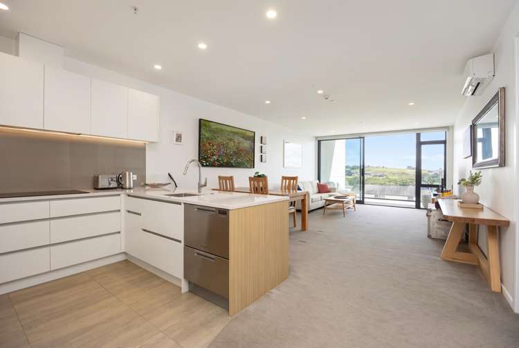 (410)202/3 Cavalli Road Long Bay_0