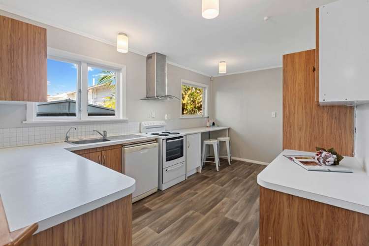 1 Busing Avenue Papakura_6