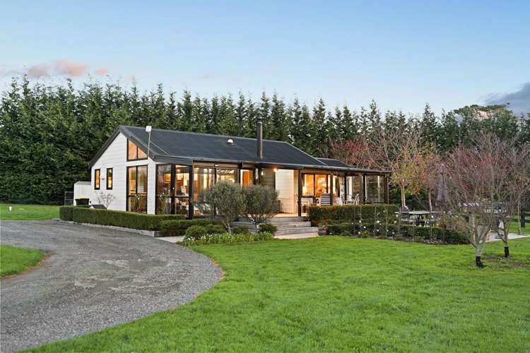 92A French pass Road_3