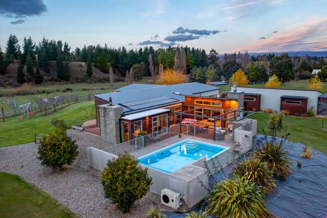 Modern luxury in a spectacular rural setting
