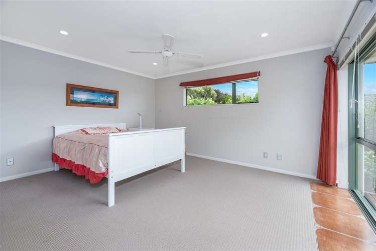 24 Lake Panorama Drive Henderson_24