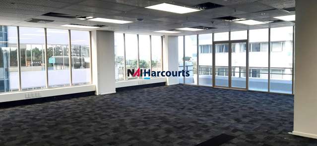 Level 2/62-64 Anzac Street Takapuna_2