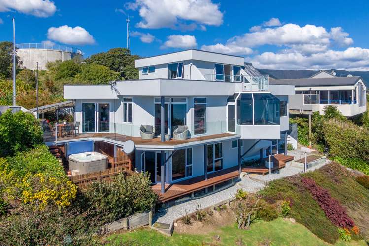 346 Princes Drive Britannia Heights_22