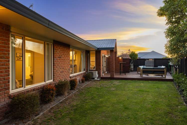 4 Suntory Lane Burwood_19