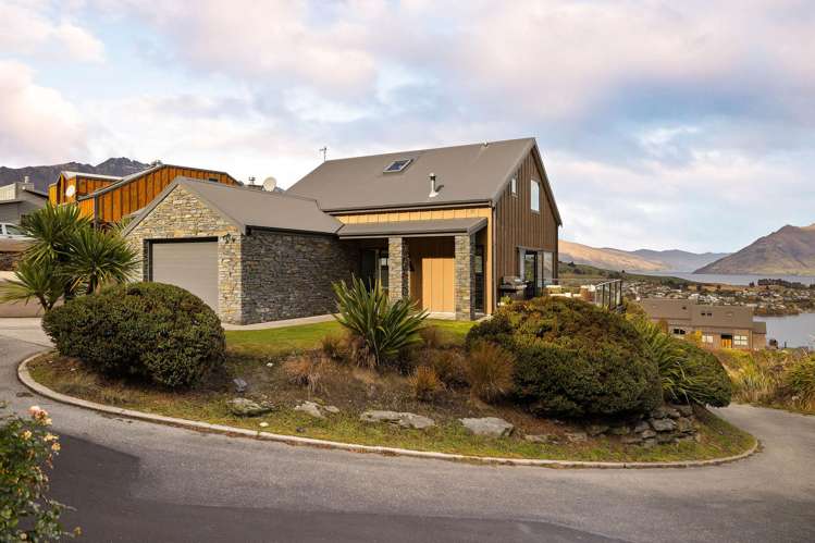 1 Stone Ridge Place Queenstown_2