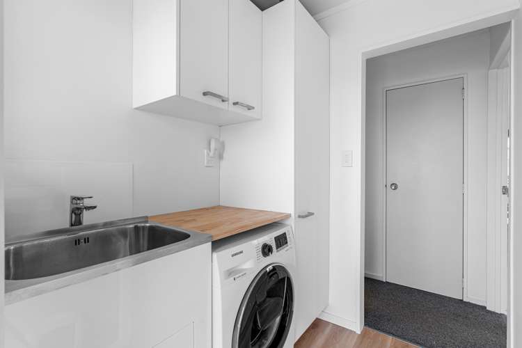 15d Lyn Grove Papamoa_14