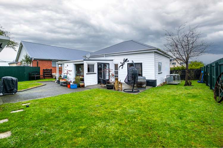 215 Church Street West End_15