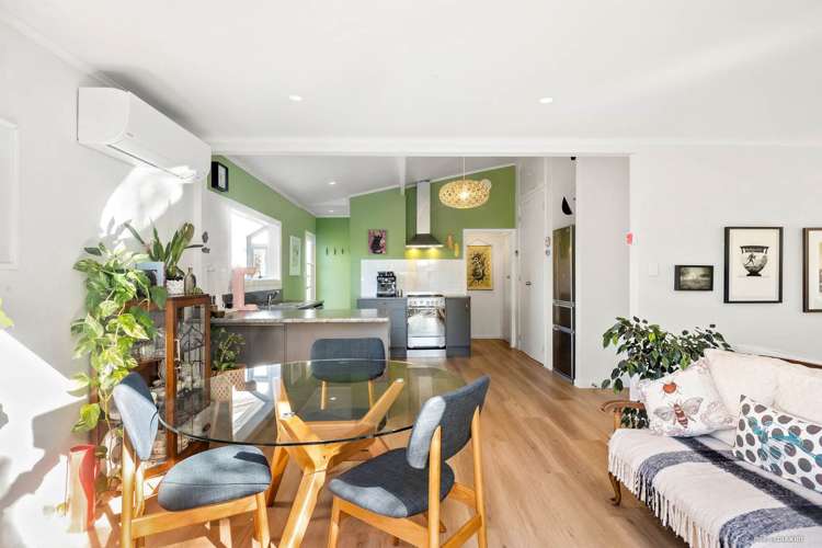 1/7a Woodvale Road Glen Eden_10