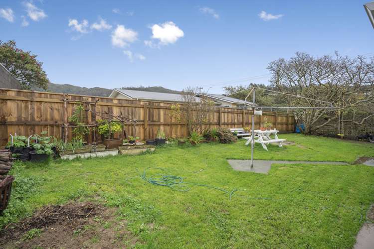 2 Tanekaha Street Stokes Valley_12