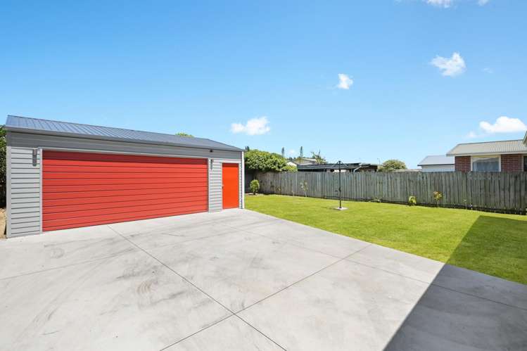 8 Aspiring Crescent Chartwell_15