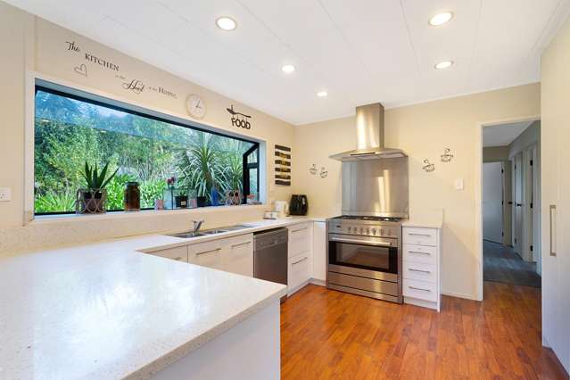 19 Clearview Heights Ranui_2