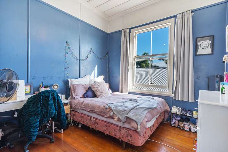 2 Mostyn Street Kingsland_10