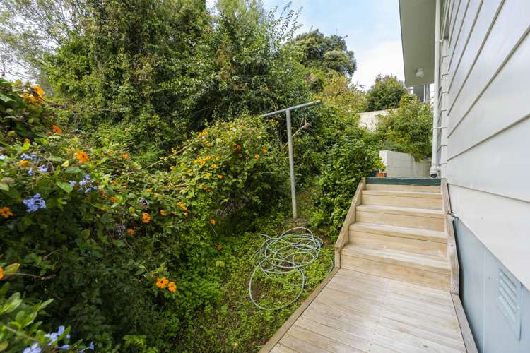 17 Earls Place Onerahi_15