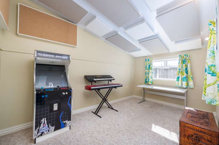 38 Waiuta Street Titahi Bay_13