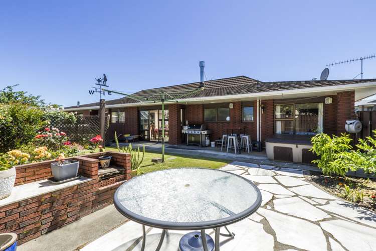 14 Starveall Street Brightwater_16